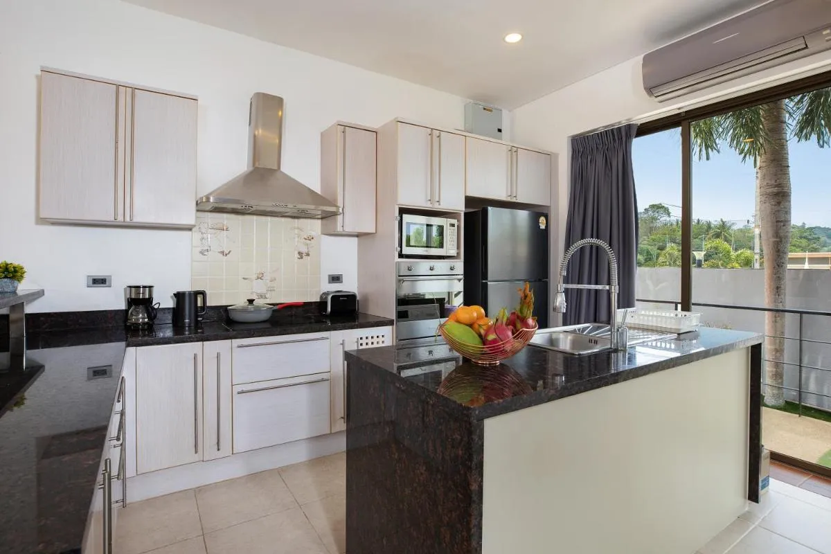 Image 6 of Modern 3BR Pool Access Villa Argent 6