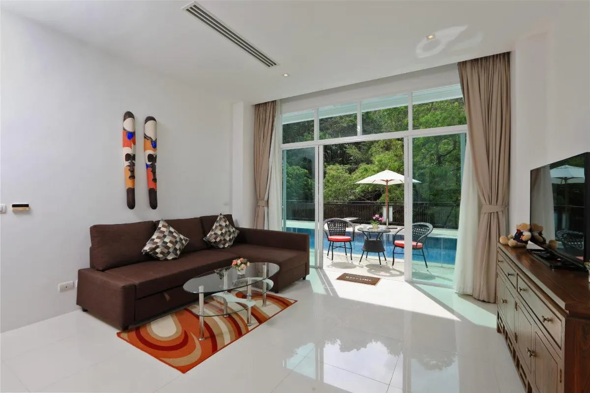 Image 5 of Номер C20 1BR с видом на бассейн by IBG Property