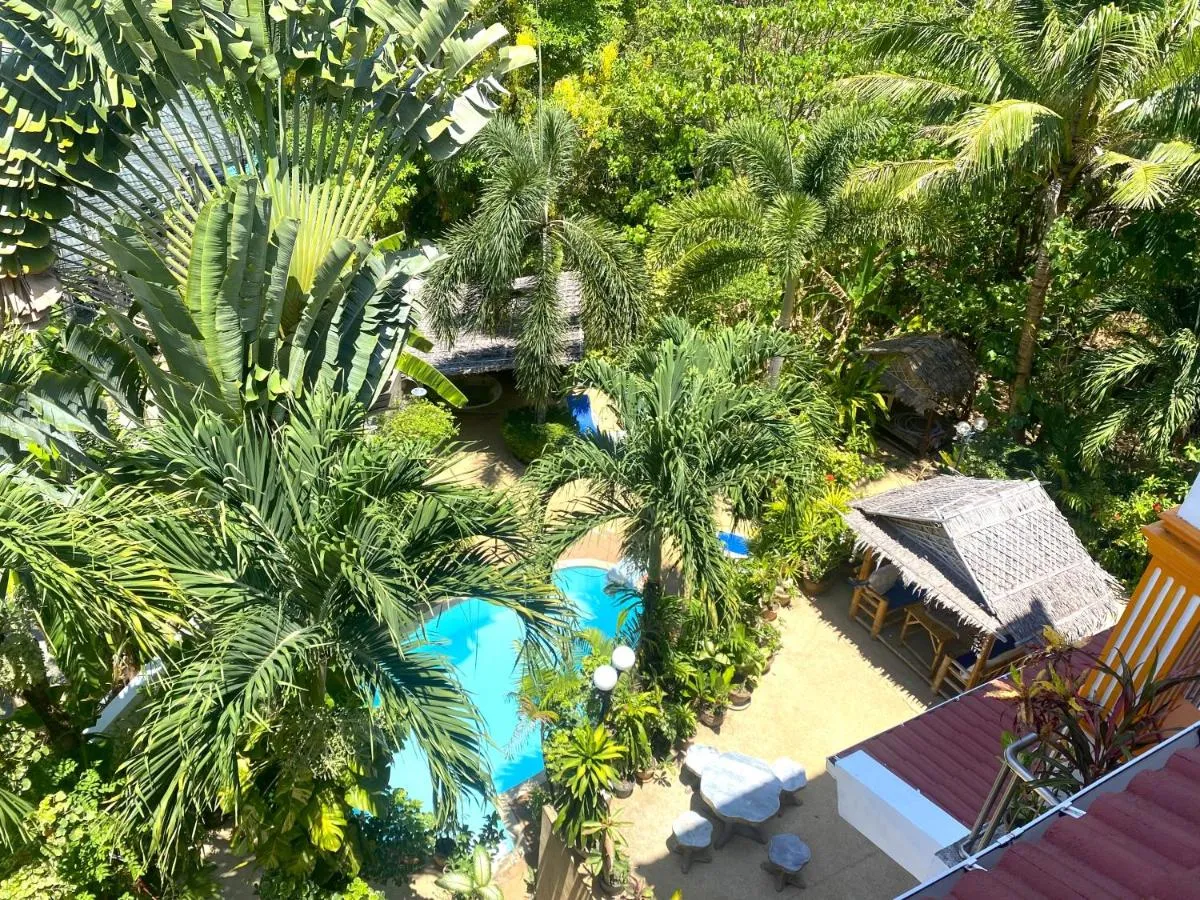 Image 3 of OASIS VILLA Suites & Rooms