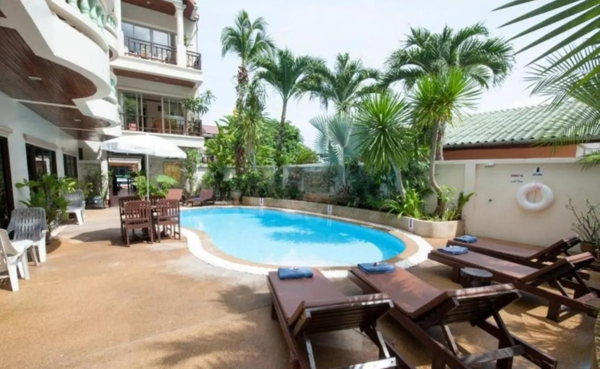Image 3 of Palmview Resort