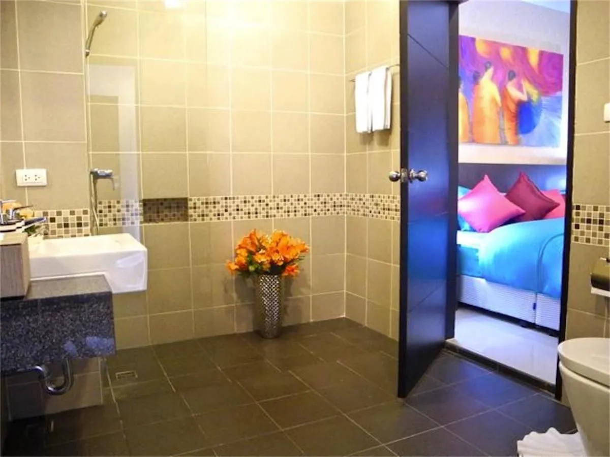 Image 2 of Patong Bay Hill 1 bedroom Apartment
