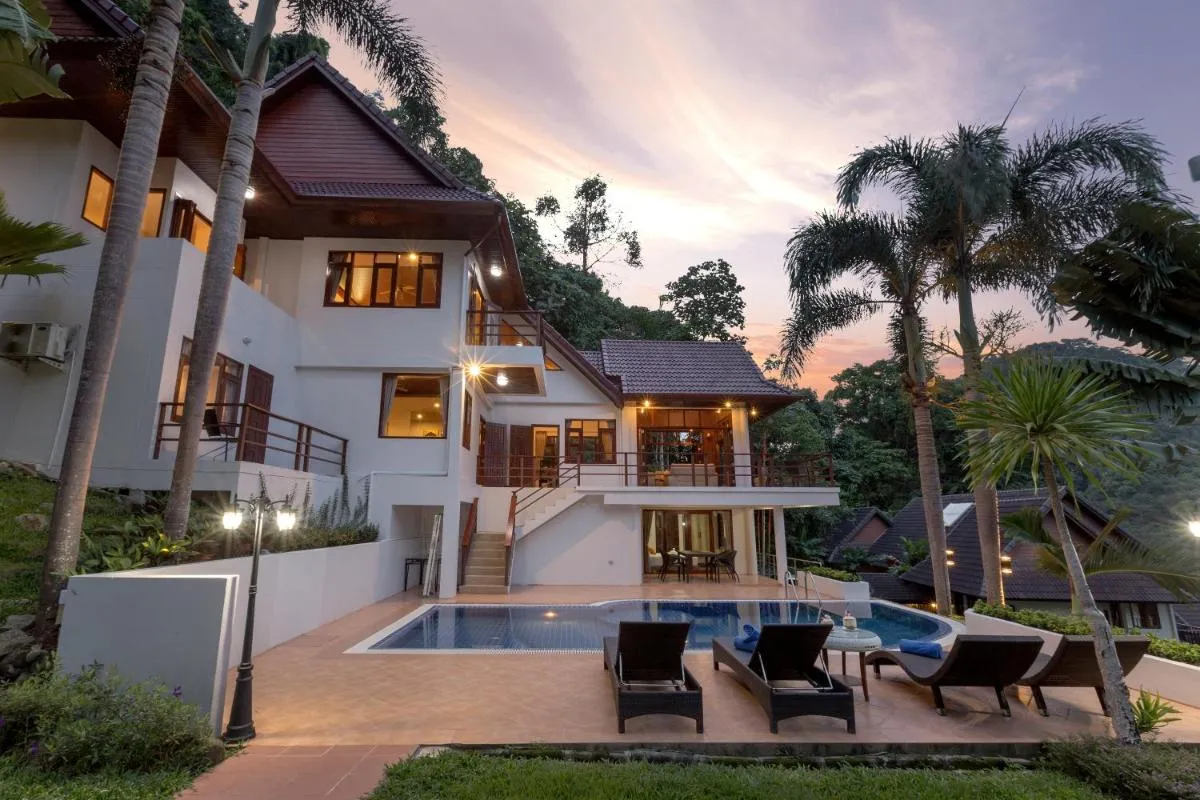 Image 2 of Patong Hill Estate 6