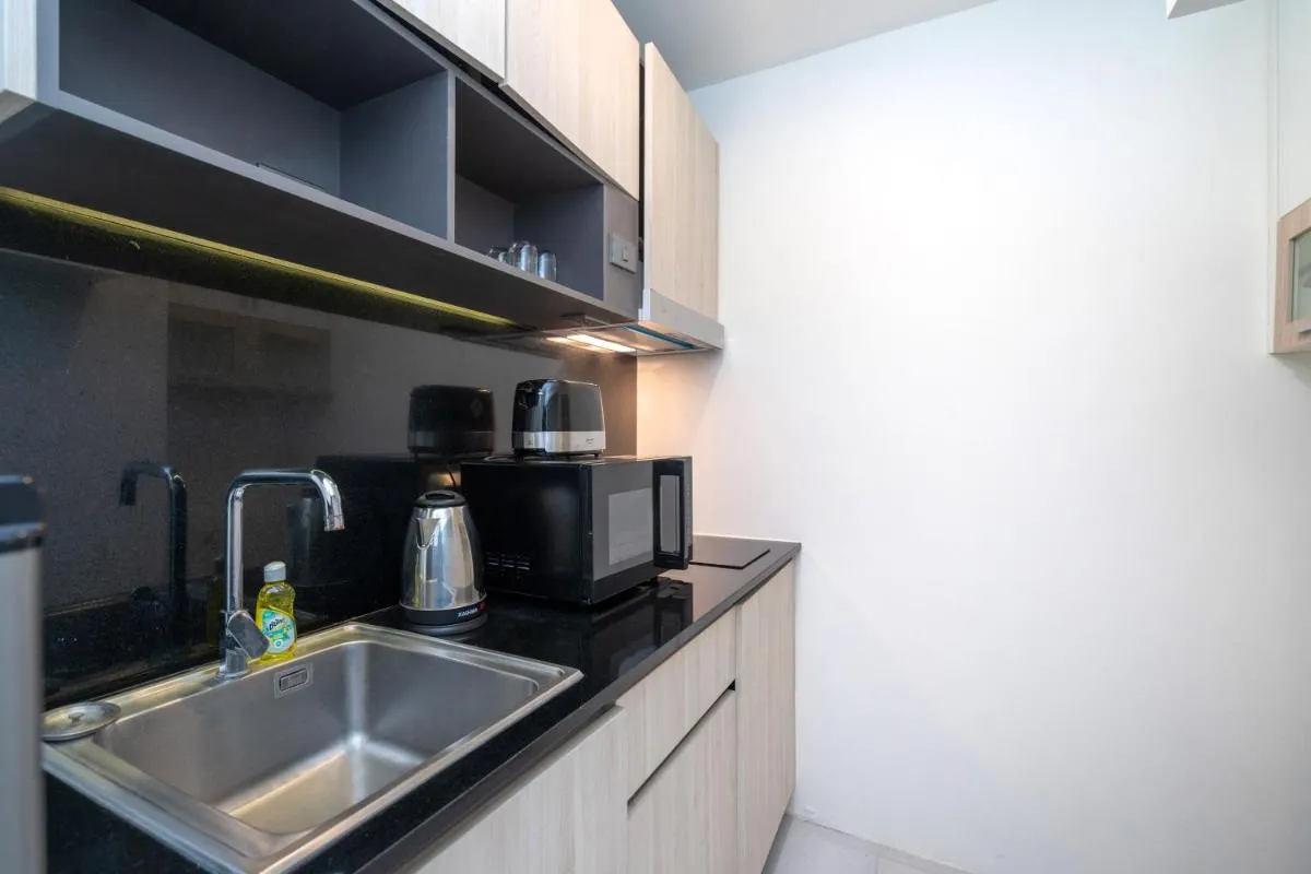 Image 4 of Prime Location SeaView Suite C64 in Oceana Residence, 450m Beach