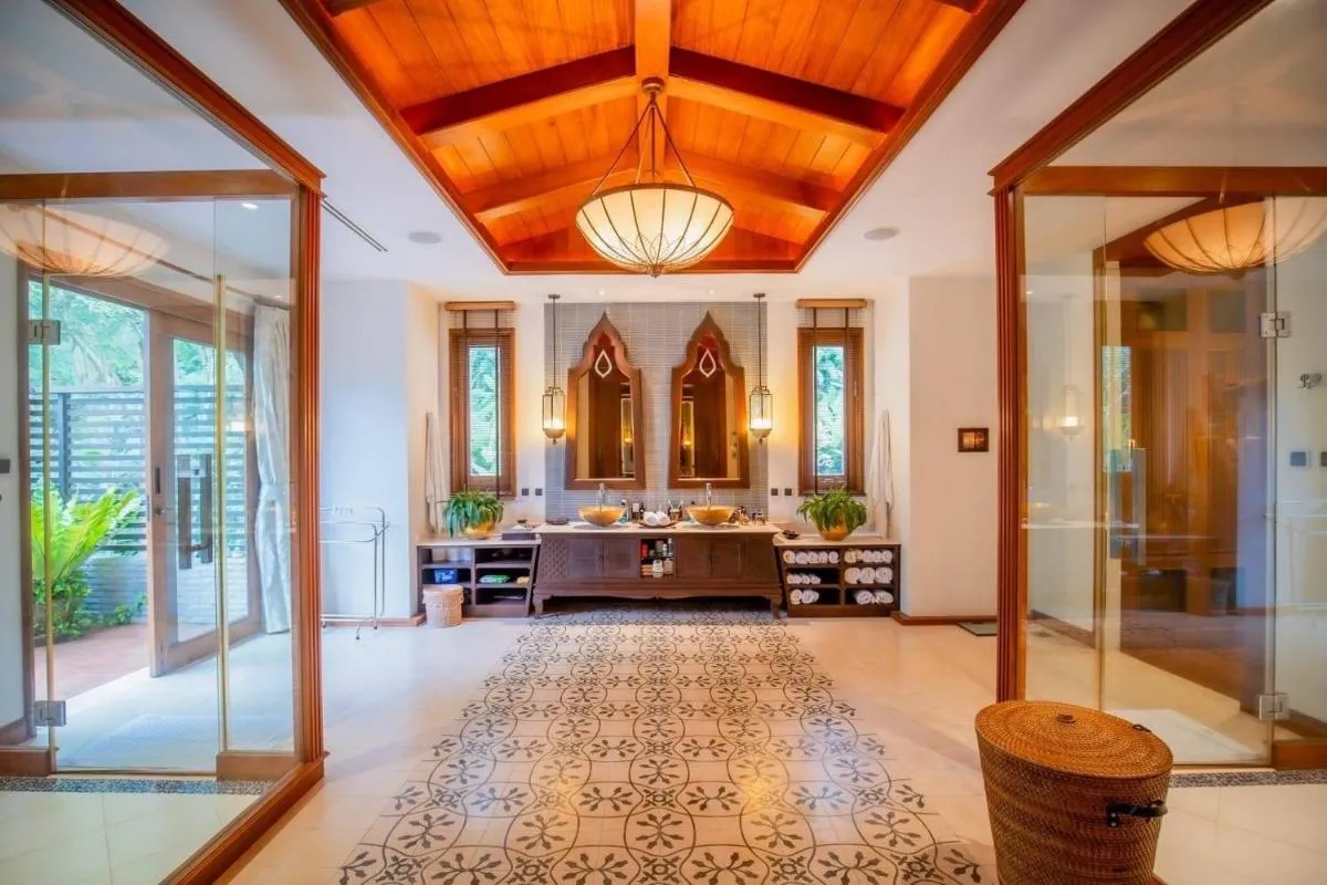 Image 1 of Royal Legacy Private Villa With Private Golf Course