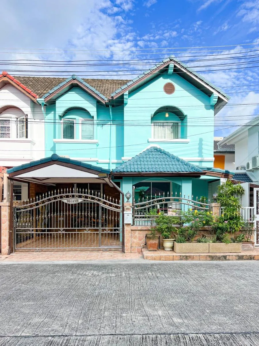 Image 3 of San-sabai House