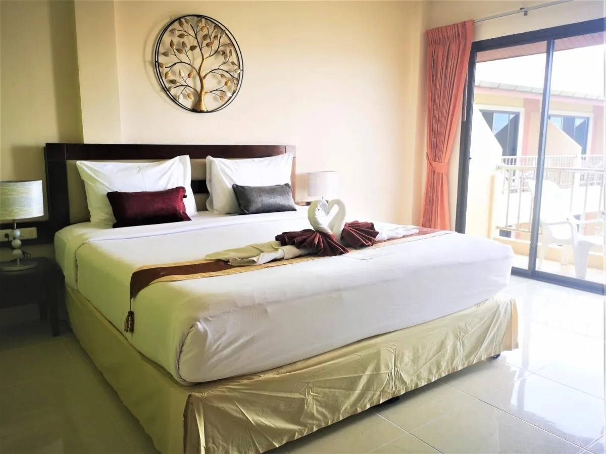 Image 3 of Seven Seas Hotel