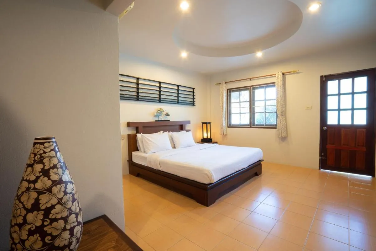 Image 5 of Surin House