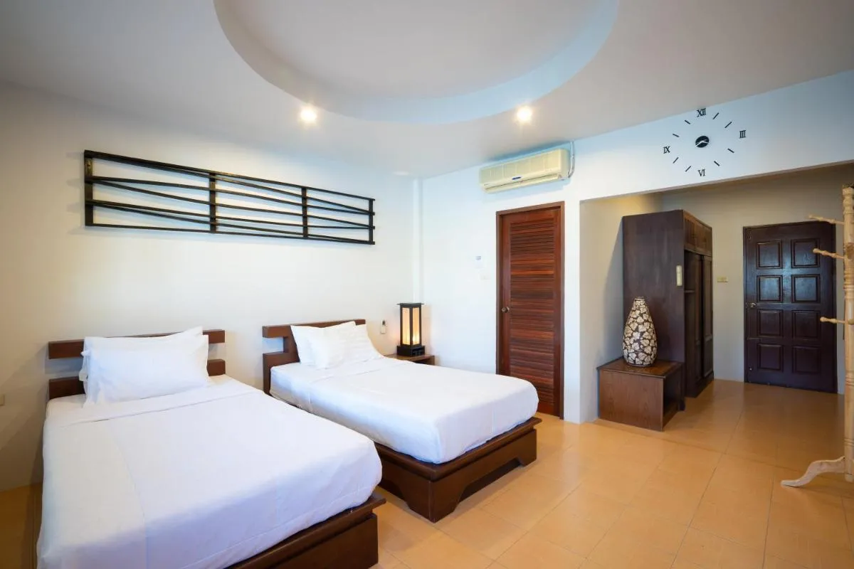 Image 3 of Surin House