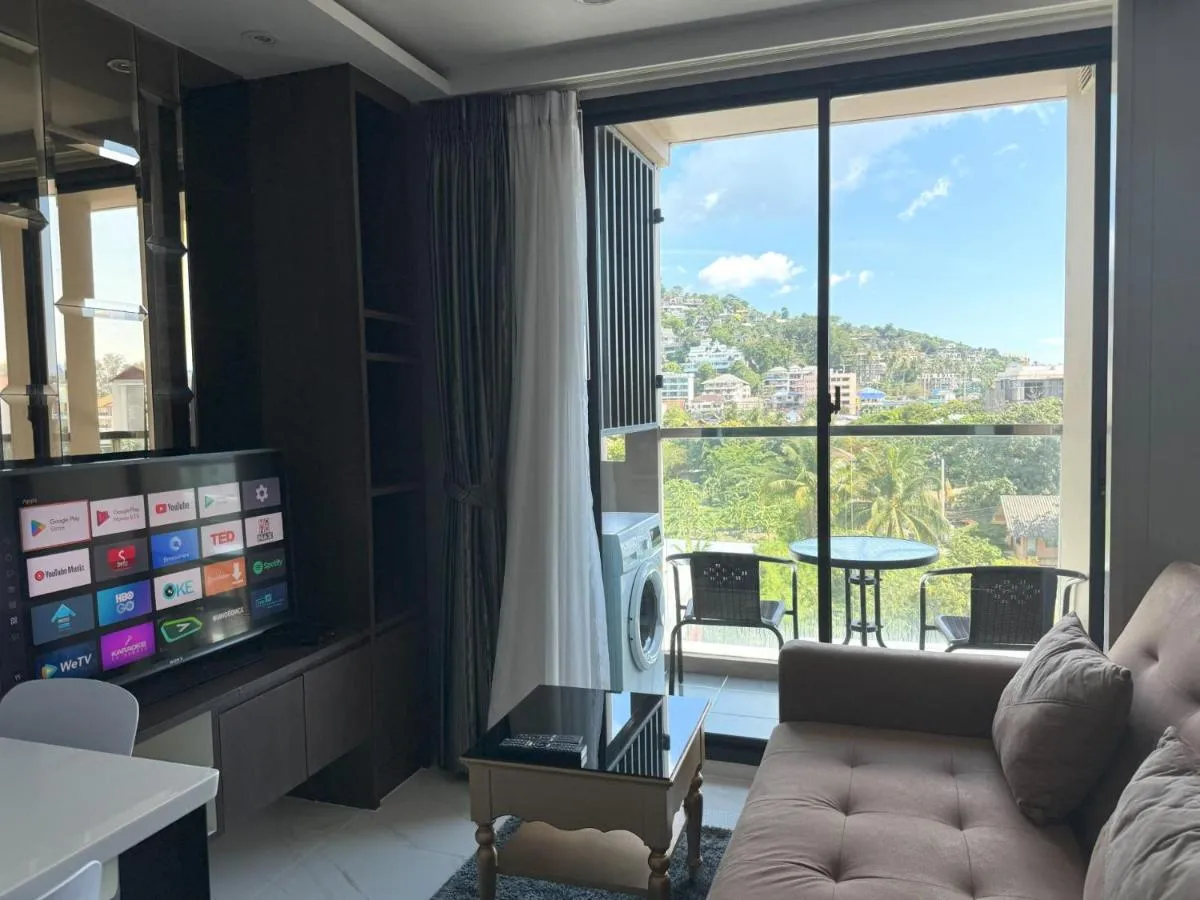 Image 3 of Top floor apartment at Aristo by Lofty