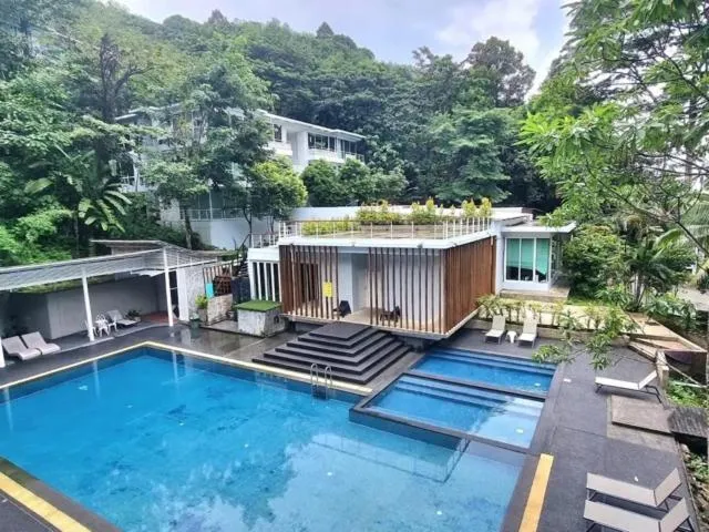 Image 1 of Tropical 1bedroom Apartment