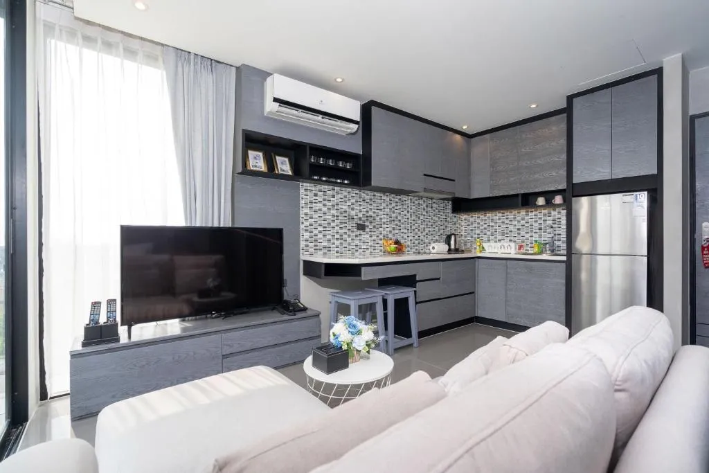 Image of Tropical & Relaxing Stay at Citygate Suite L304, Top Amenities, close to FantaSea and Café Del Mar Kamala Beach Club