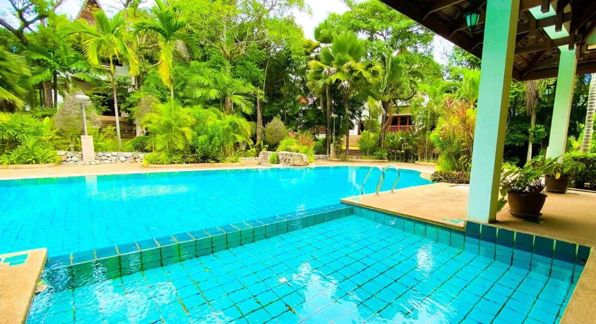 Image 6 of Tropical garden