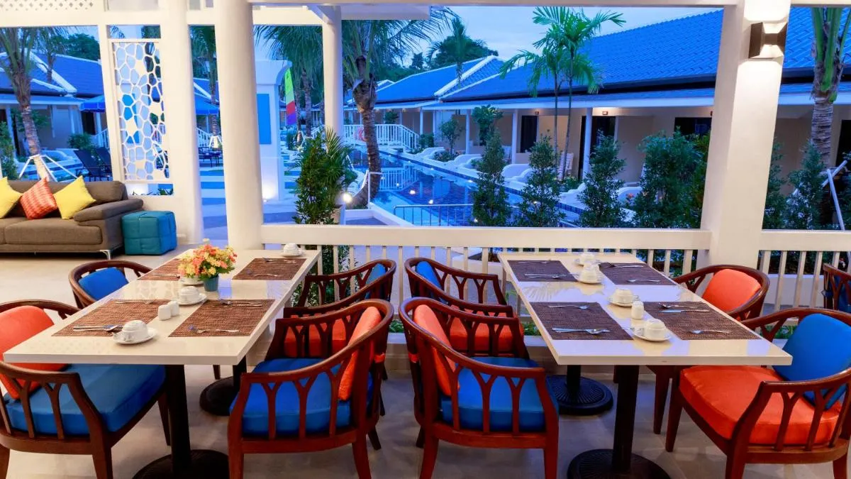 Image 5 of Tuana Hotels Brook Pool Access