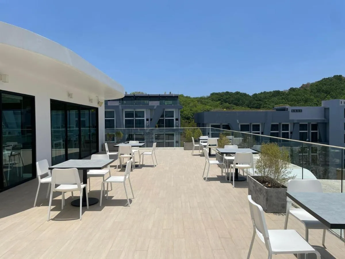 Image 6 of Utopia Naiharn by Fred&Com Phuket