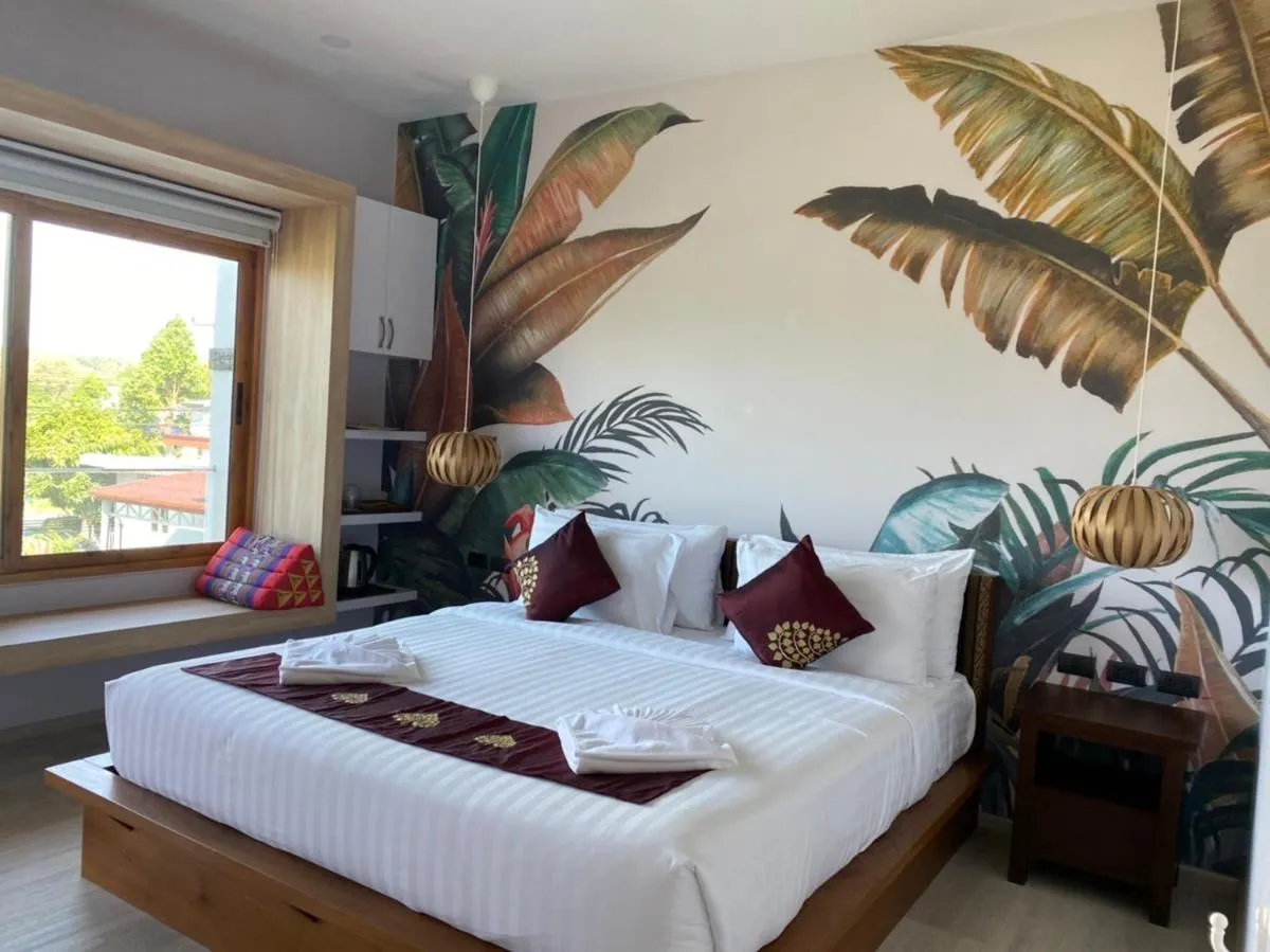 Image 4 of Wayla Villa@Maikhaobeach