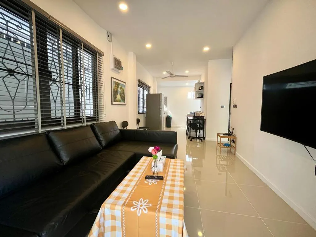 Image of White House With 2br1bath Near Kathu Water Fall