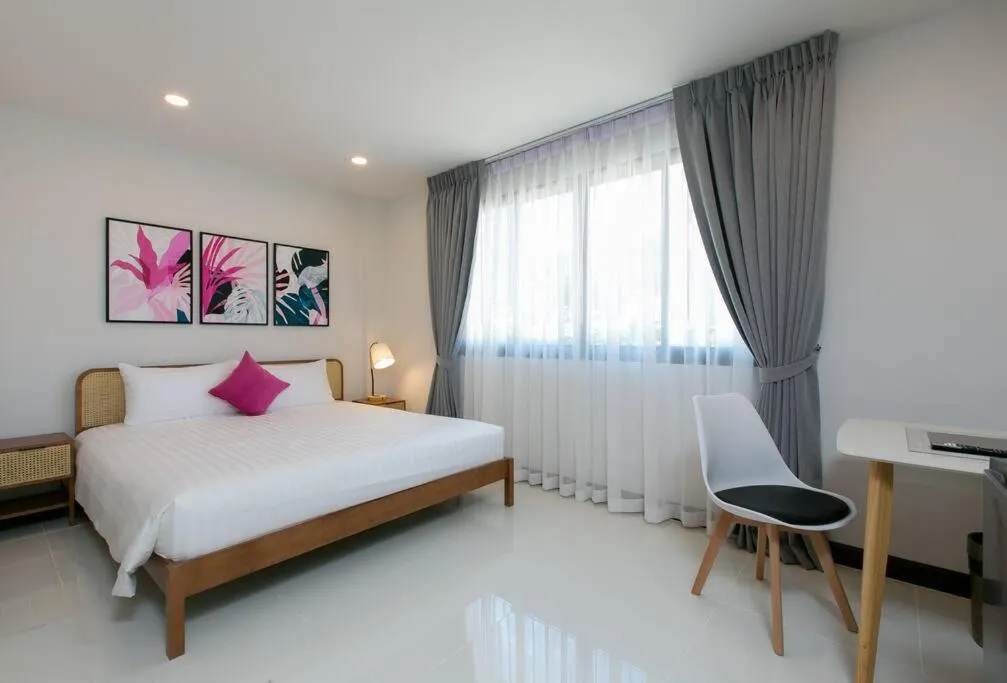 Image 3 of Wow Academy & Stay Soi Tai-Aed 3A