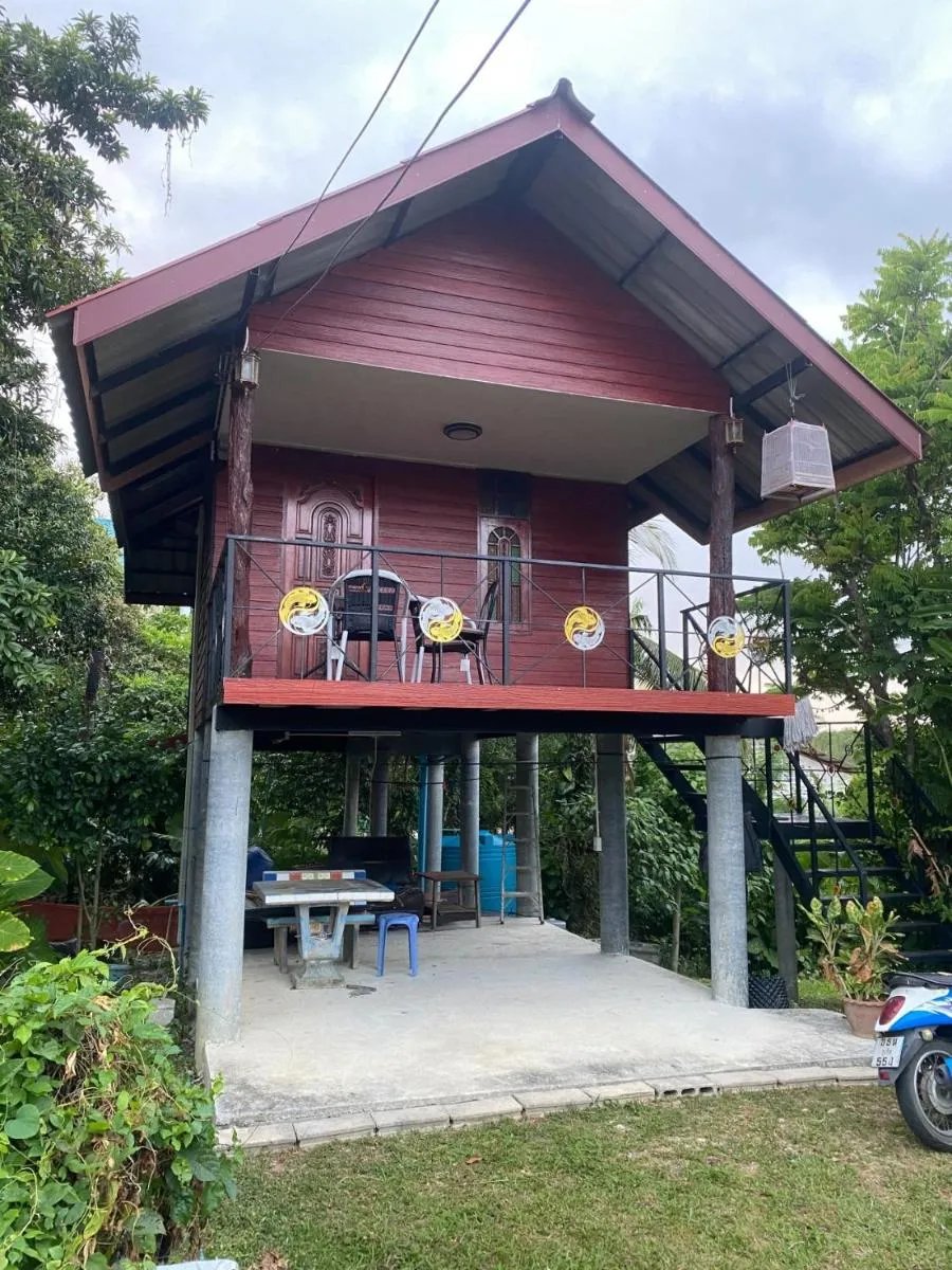 Image 4 of thechalethome